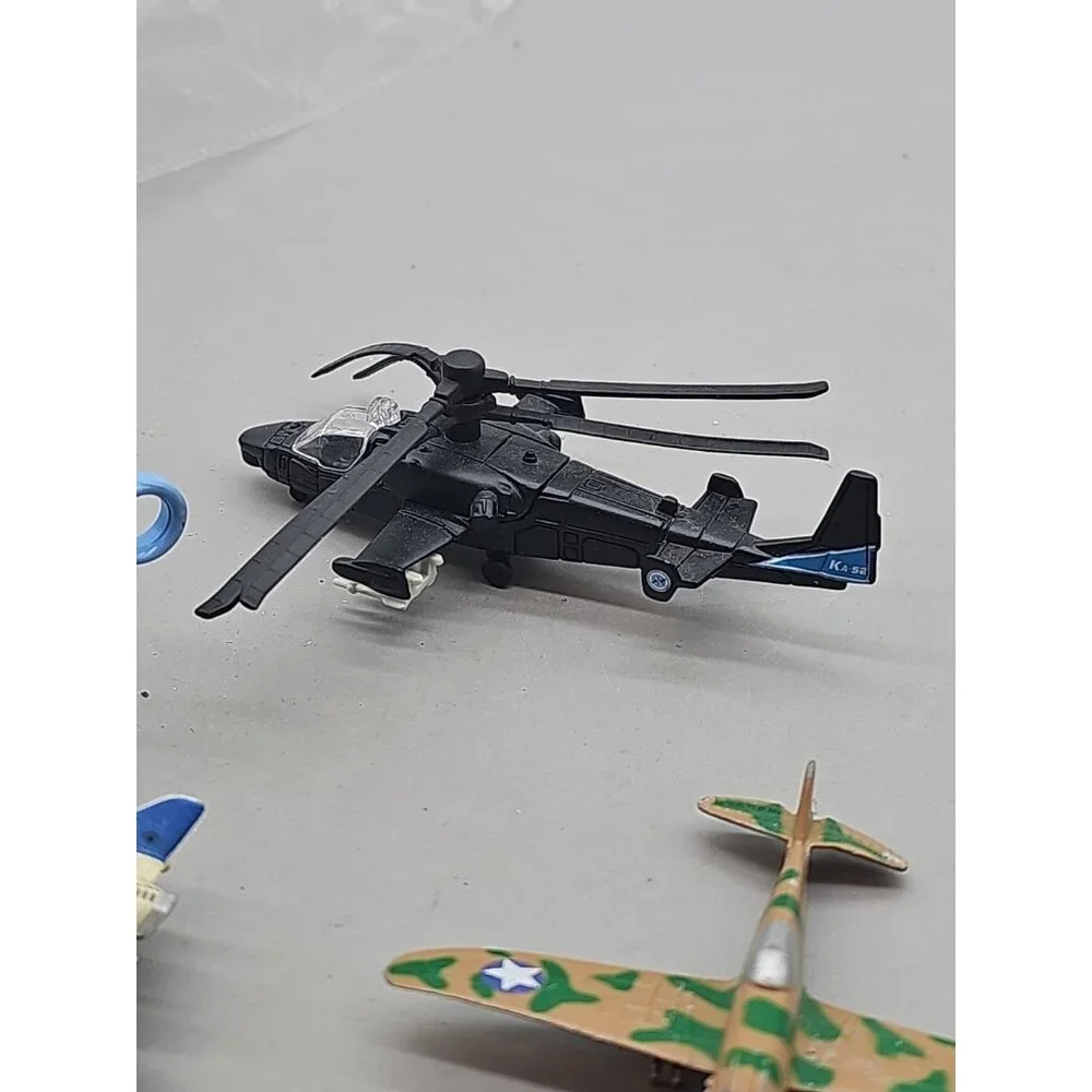 Lot Of‎ 5 Vtg Helicopters Maisto Tailwinds KA-52 Alligator Russian Attack War